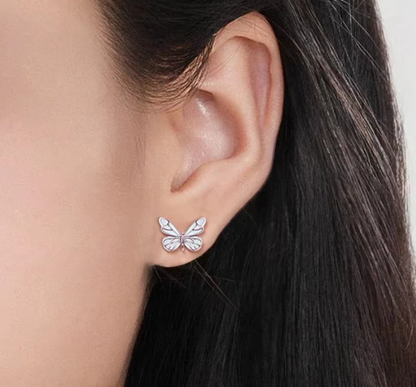 Pendientes de mariposa luminosa