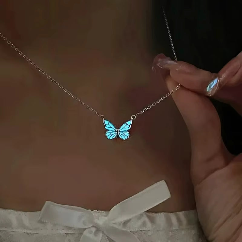 Set Mariposa Azul Luminosa - Collar & Pulsera que Brillan en la Oscuridad + Caja de Regalo