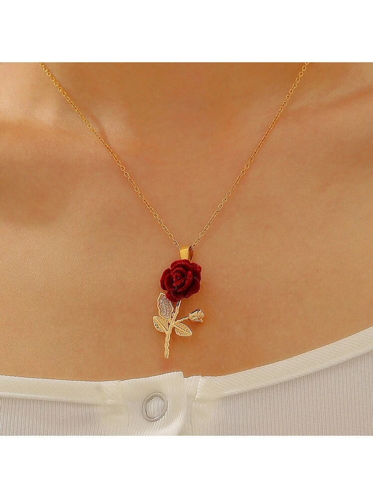 Collar Rosa 3D en Acero Dorado + Estuche de Lujo GRATIS