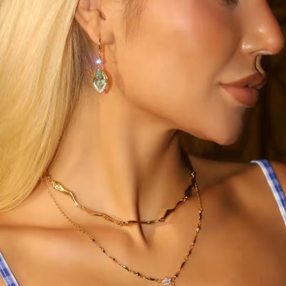 Aretes Altessa Gota Celestial Efecto Rostro Iluminado Micropavé de Circonia & Oro 14K