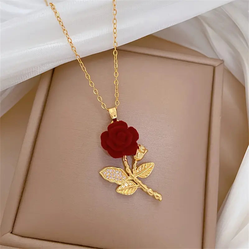 Collar Rosa 3D en Acero Dorado + Estuche de Lujo GRATIS